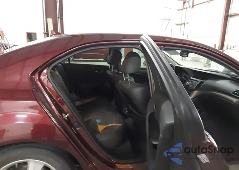 2010 Acura Tsx 2.4 from USA, damaged, VIN JH4CU2F65AC031235